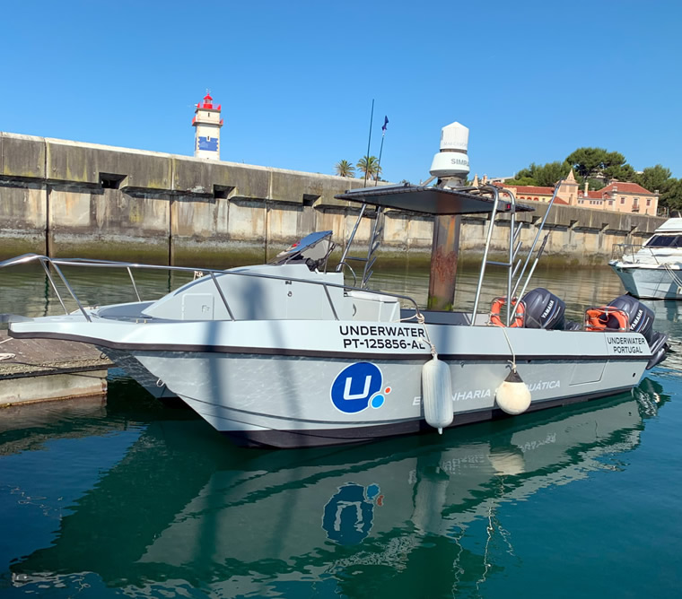 Aluguer de embarcações e equipamento mergulho